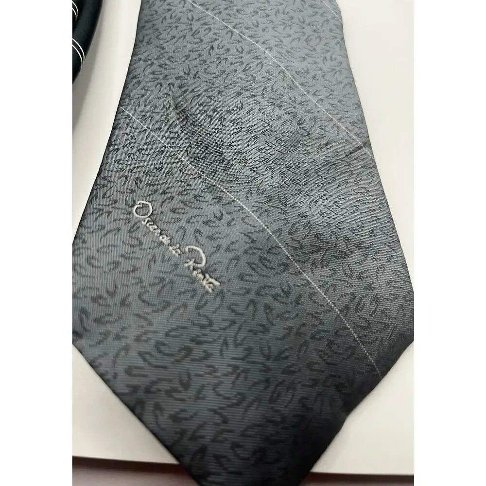 Set of 2 Oscar de la Renta Ties
